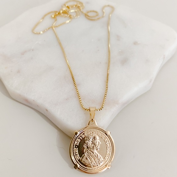 Gold Coin Necklace | 18k Gold Filled - Picture 5 of 8